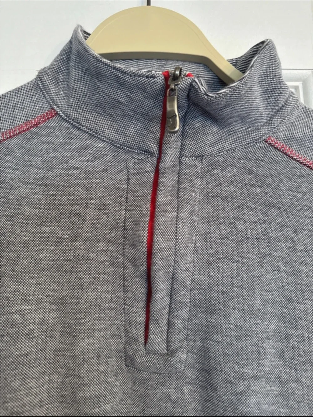 The Black Dog Men's Grey Quarter- Zip Large